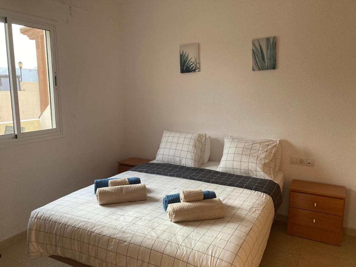 2 Bedroom Pool Apartment Close To Beach Rocky Point Corralejo Kültér fotó