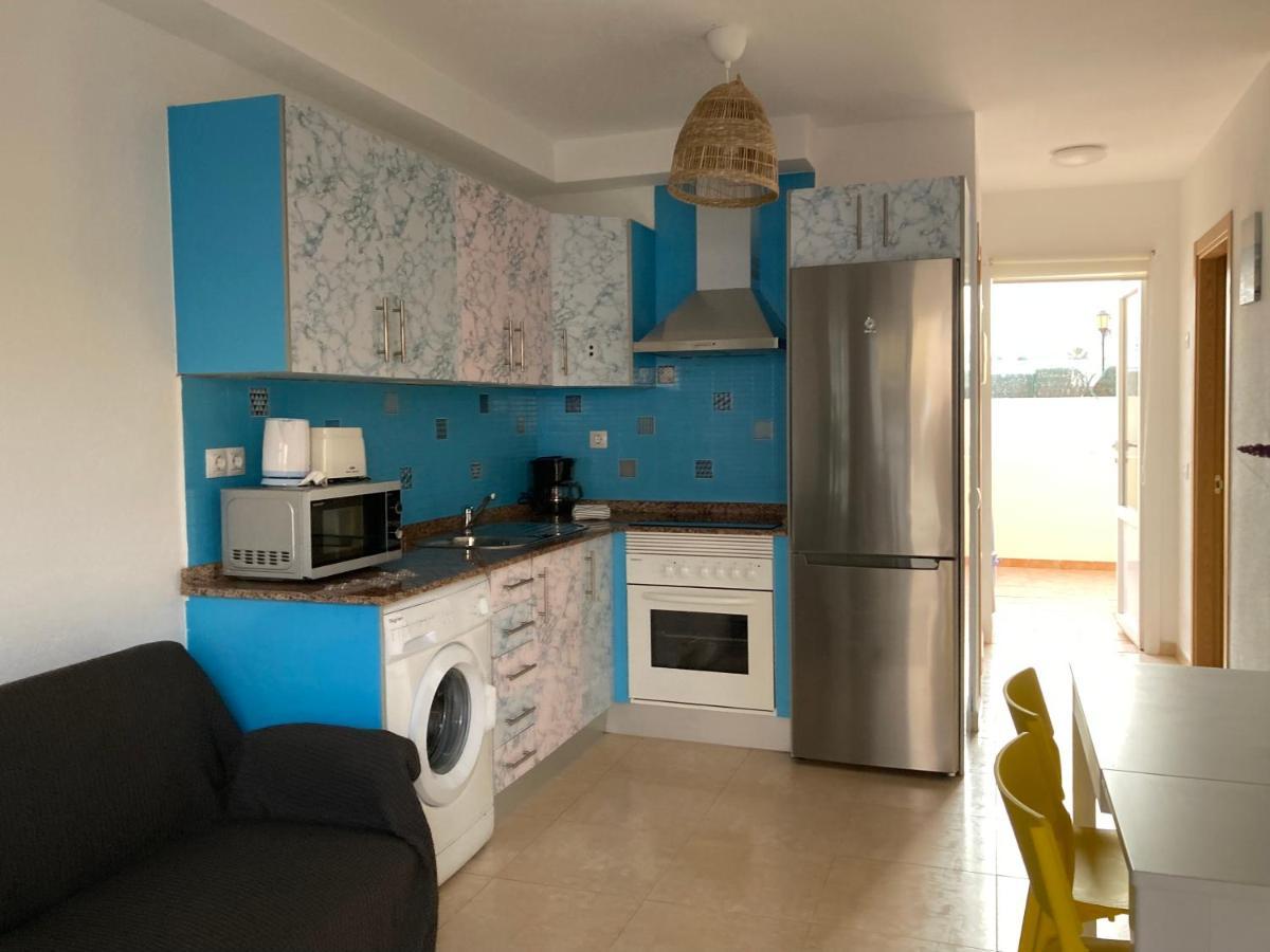 2 Bedroom Pool Apartment Close To Beach Rocky Point Corralejo Kültér fotó