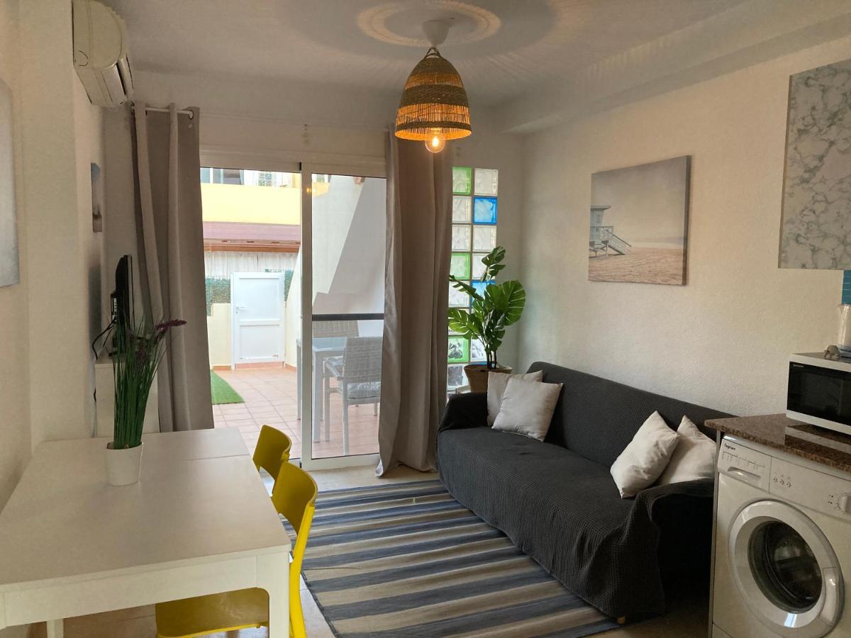 2 Bedroom Pool Apartment Close To Beach Rocky Point Corralejo Kültér fotó