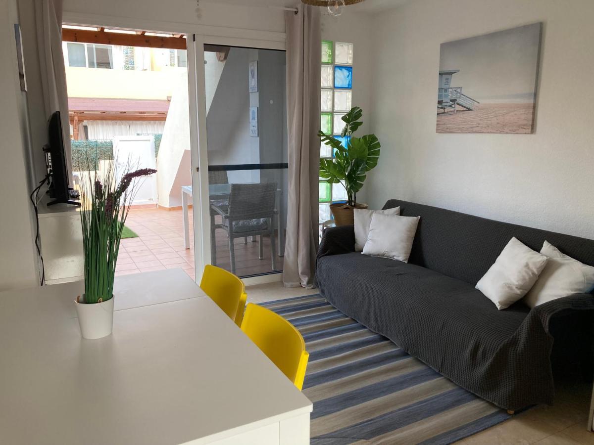 2 Bedroom Pool Apartment Close To Beach Rocky Point Corralejo Kültér fotó